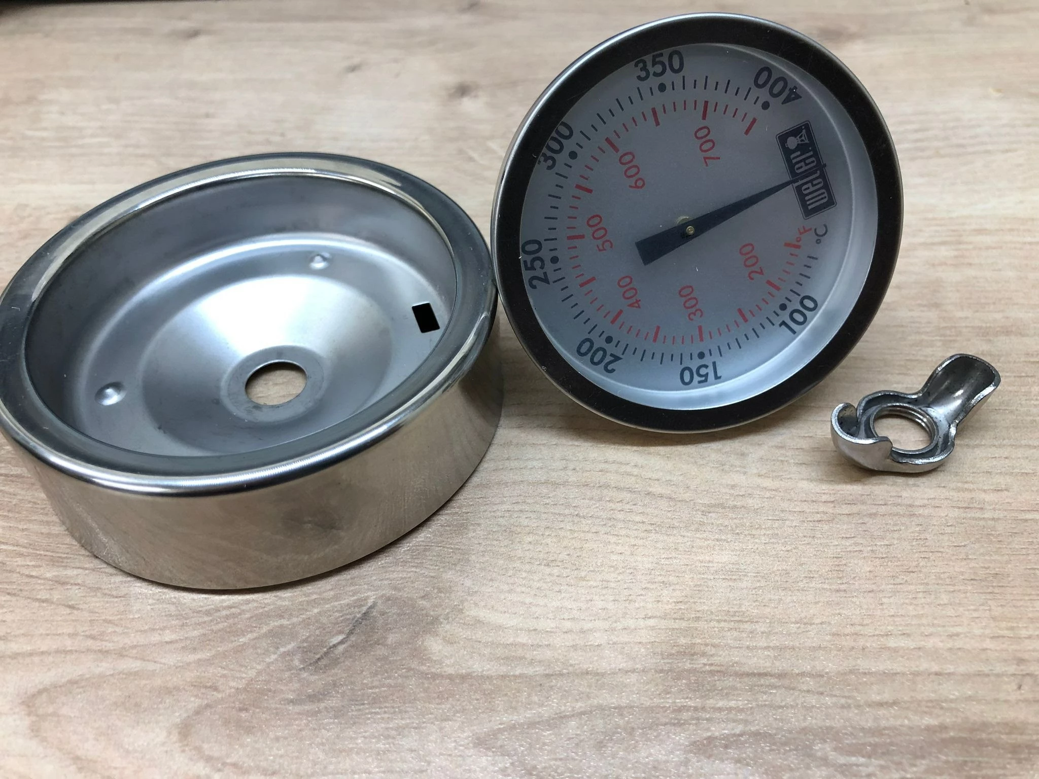 Weber Lid Thermometer Weber Lid Thermometer -UK BBQ Sales 2024 60540 KIT 2